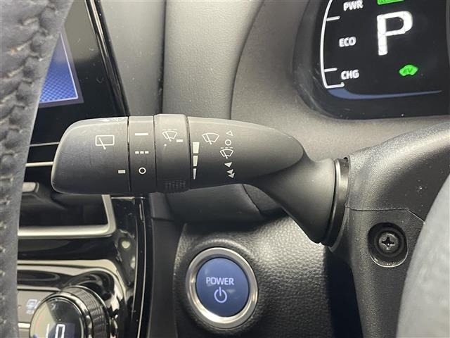 Toyota AQUA 2021 8274311-9
