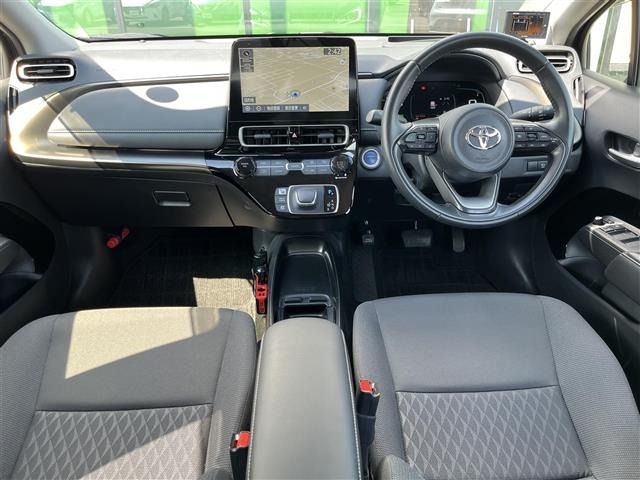 Toyota AQUA 2021 8274312-14