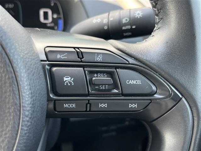 Toyota AQUA 2021 8274312-7