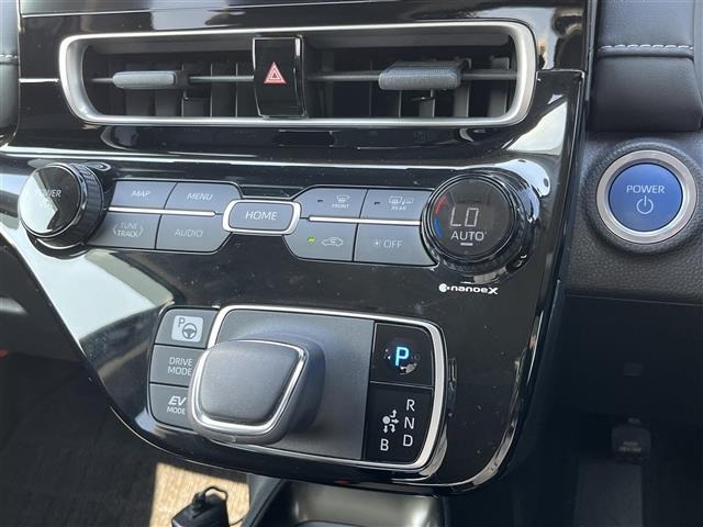 Toyota AQUA 2021 8274312-8