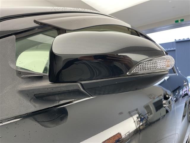 Toyota AQUA 2012 8274318-17