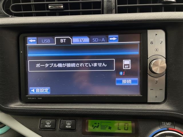 Toyota AQUA 2012 8274318-18