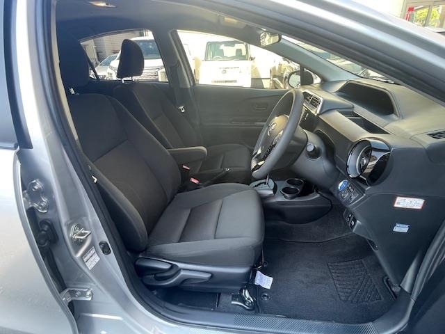 Toyota AQUA 2019 8274325-11