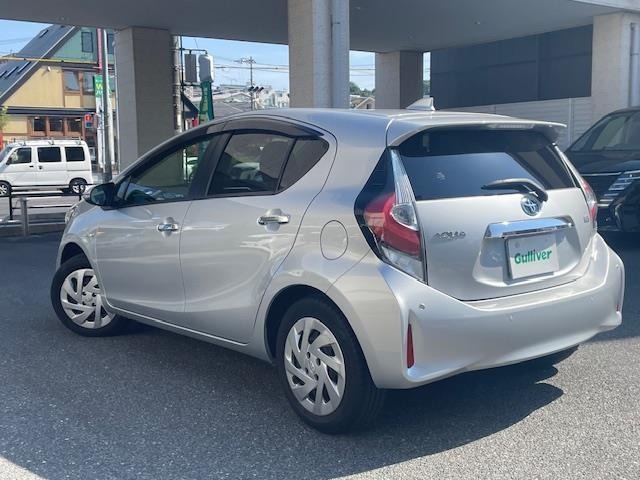 Toyota AQUA 2019 8274325-13