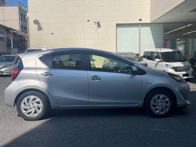 Toyota AQUA 2019 8274325-21