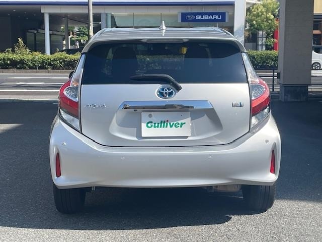 Toyota AQUA 2019 8274325-3