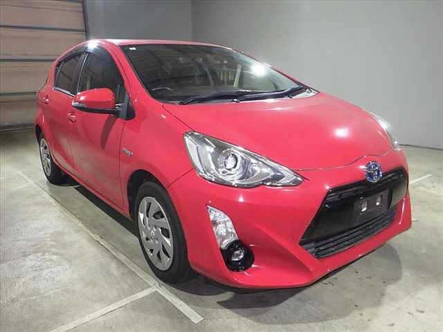 Toyota AQUA 2015 8274346-3