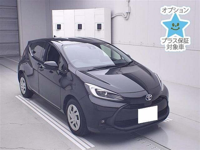 Toyota AQUA 2022 8274488-0