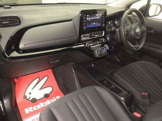 Toyota AQUA 2022 8274488-4