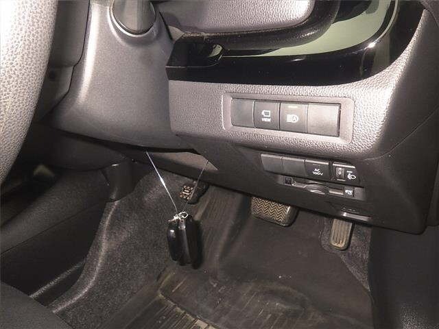 Toyota AQUA 2022 8274488-8