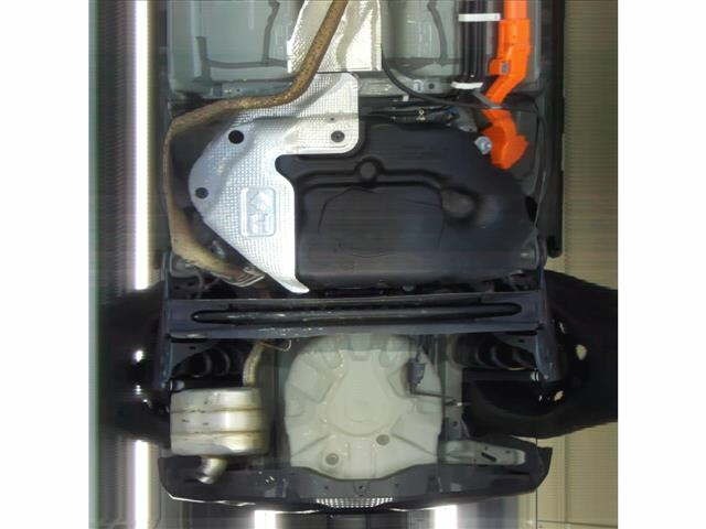 Toyota AQUA 2024 8274490-11
