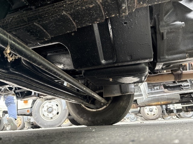 Nissan ATLAS 1990 8293774-11