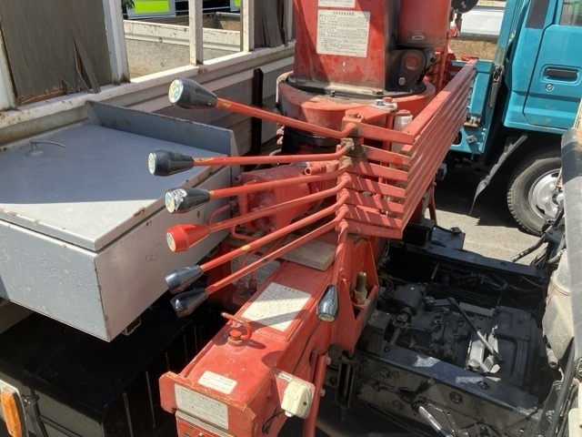 Nissan ATLAS 1990 8293774-21
