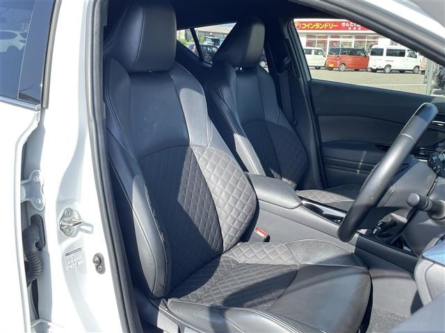 Toyota C-HR 2022 8286114-12