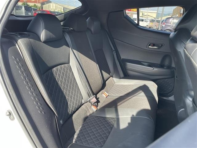 Toyota C-HR 2022 8286114-20