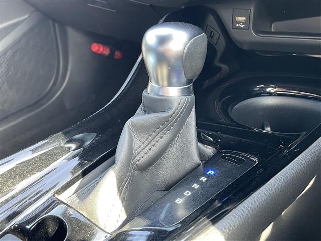 Toyota C-HR 2022 8286114-21