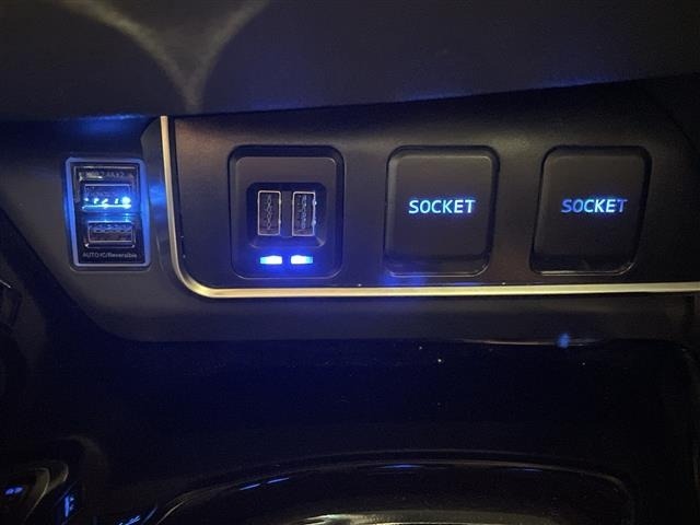 Toyota C-HR 2018 8286246-22
