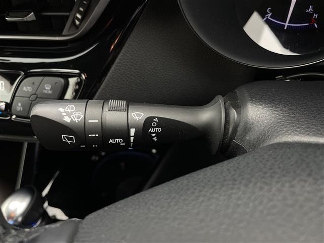 Toyota C-HR 2018 8286254-10