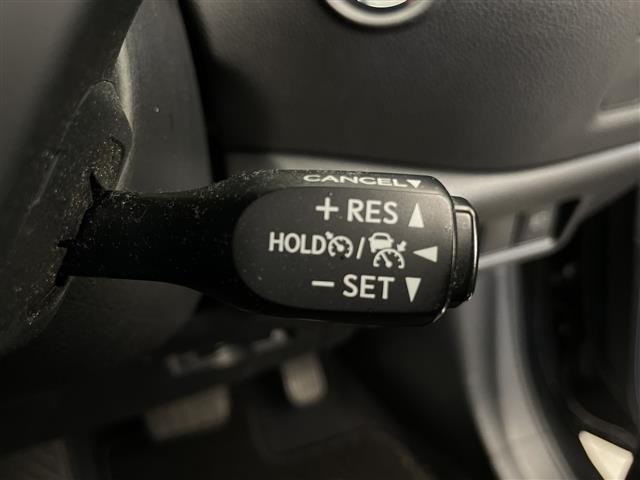 Toyota C-HR 2018 8286254-9