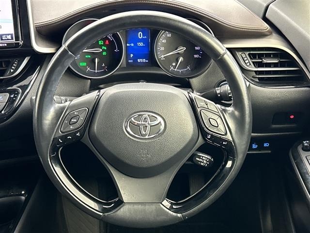 Toyota C-HR 2017 8286269-16