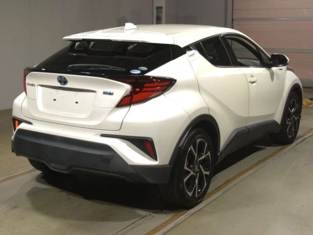 Toyota C-HR 2021 8286341-1