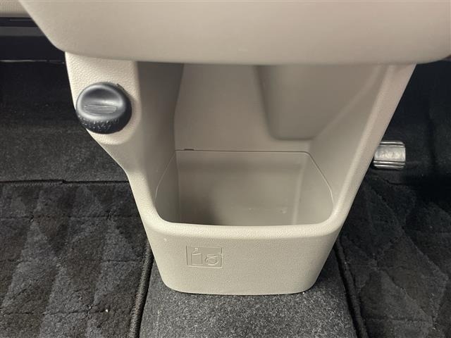 Daihatsu CAST 2018 8288325-11