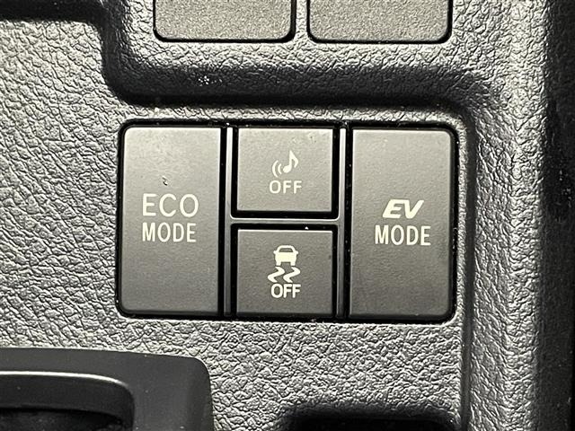 Toyota COROLLA FIELDER 2018 8288563-1