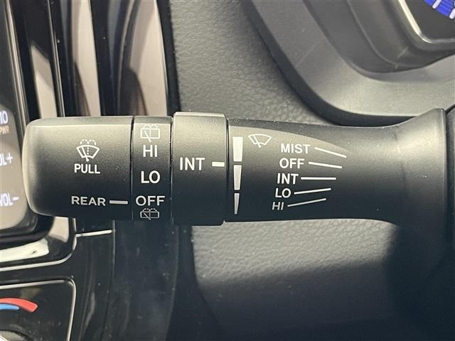 Toyota COROLLA FIELDER 2018 8288563-10