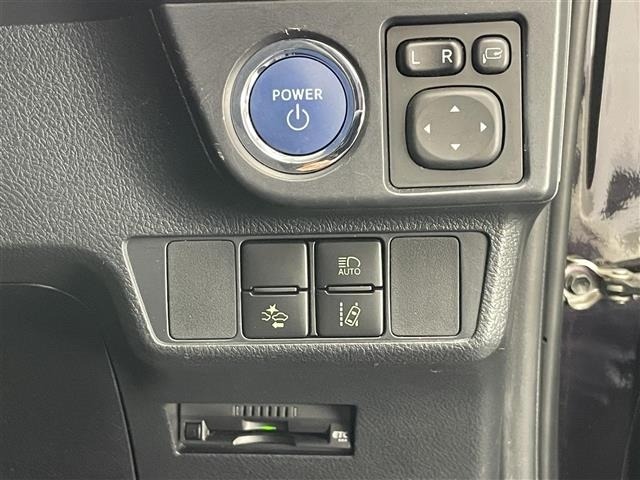Toyota COROLLA FIELDER 2018 8288563-18