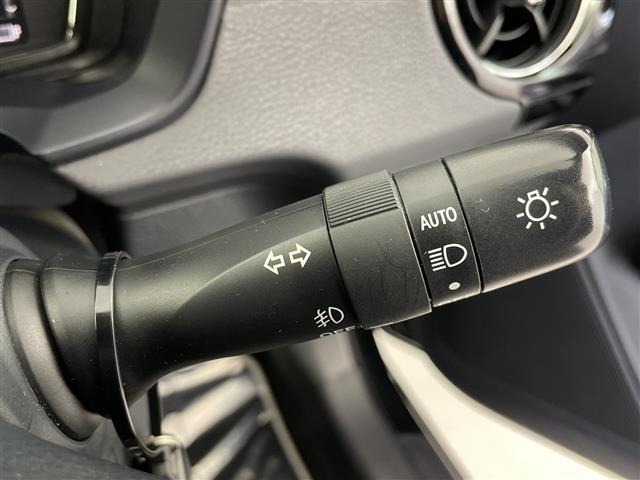 Toyota COROLLA FIELDER 2015 8288572-9