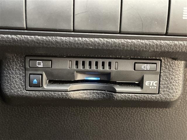 Toyota COROLLA TOURING 2021 8293272-5