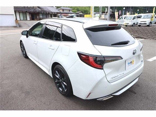 Toyota COROLLA TOURING 2023 8293349-1
