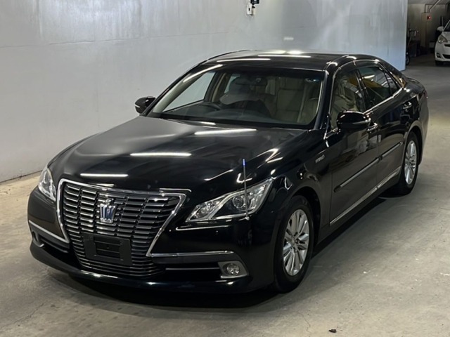 Toyota CROWN 2013 8292554-0
