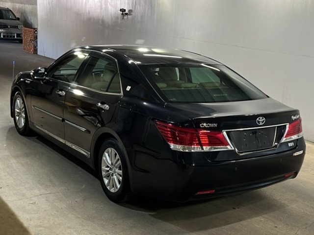 Toyota CROWN 2013 8292554-1