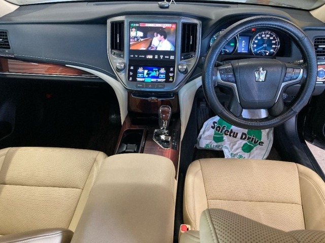 Toyota CROWN 2013 8292554-3