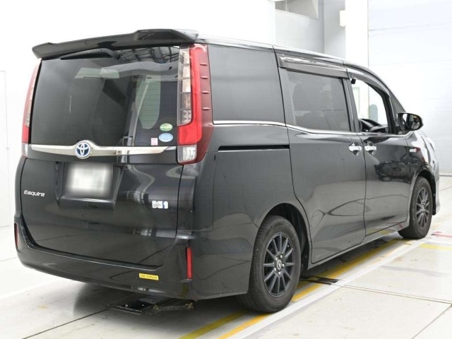 Toyota ESQUIRE 2016 8292588-1