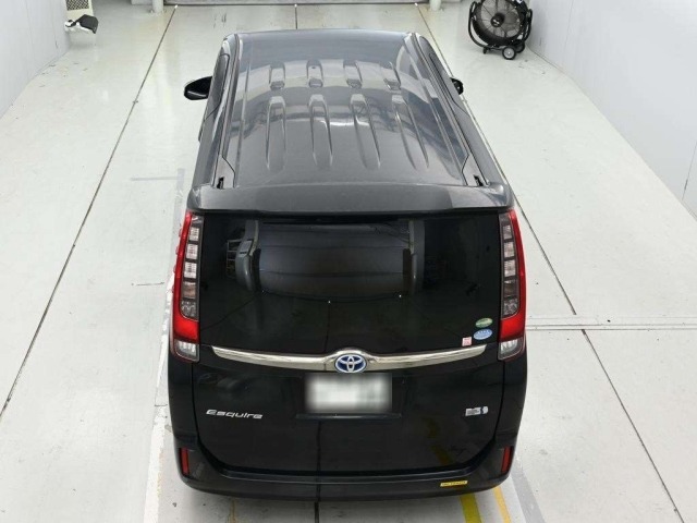 Toyota ESQUIRE 2016 8292588-8