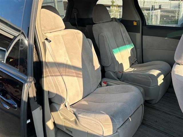 Toyota ESTIMA 2007 8292635-4