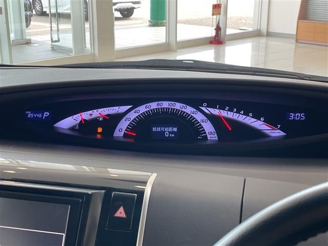 Toyota ESTIMA 2016 8292637-1