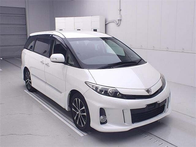 Toyota ESTIMA 2013 8292667-0