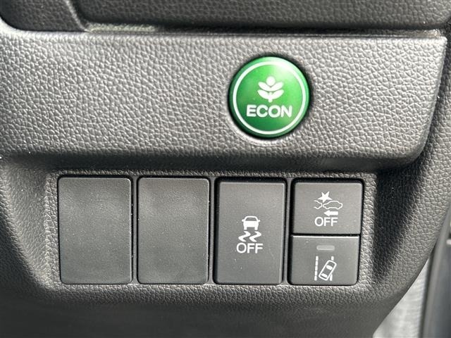Honda FIT 2018 8274935-20
