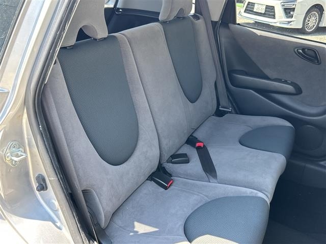Honda FIT 2007 8274941-10