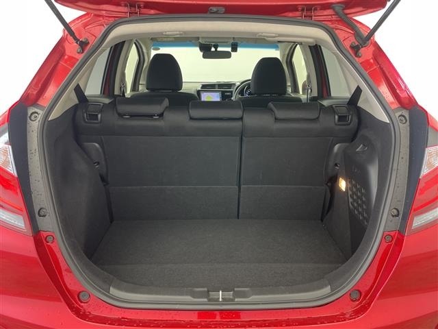 Honda FIT 2018 8274945-10