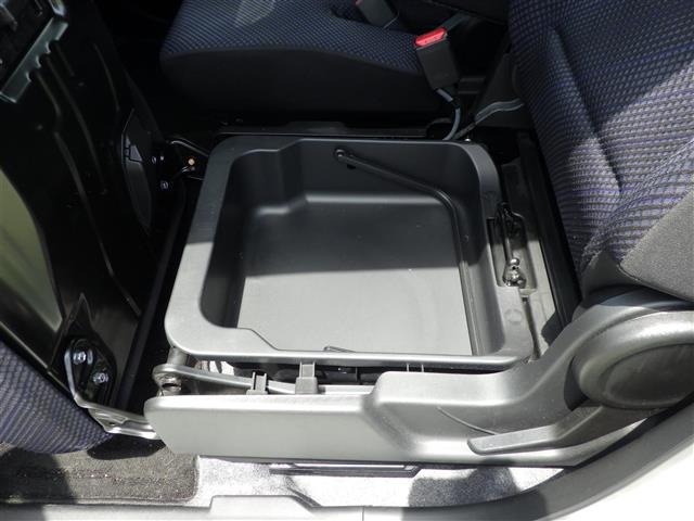 Mazda FLAIR 2018 8289595-23