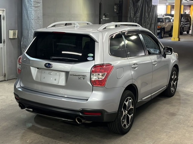 Subaru FORESTER 2013 8289207-5