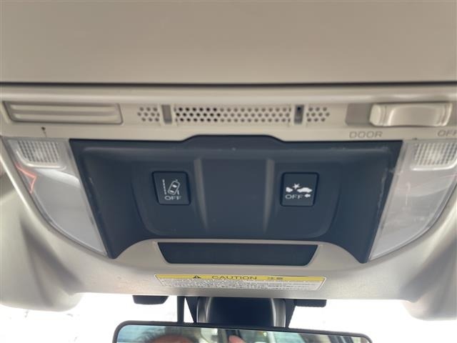 Subaru FORESTER 2018 8289987-11