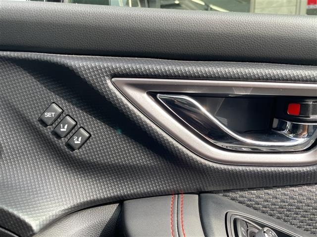 Subaru FORESTER 2018 8289987-12