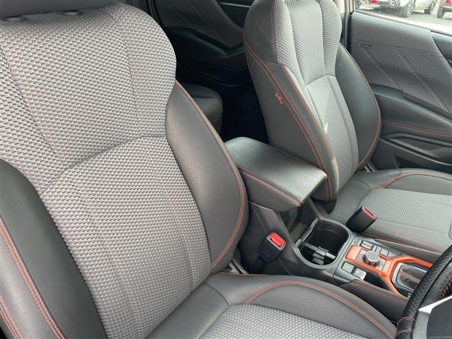 Subaru FORESTER 2018 8289987-2