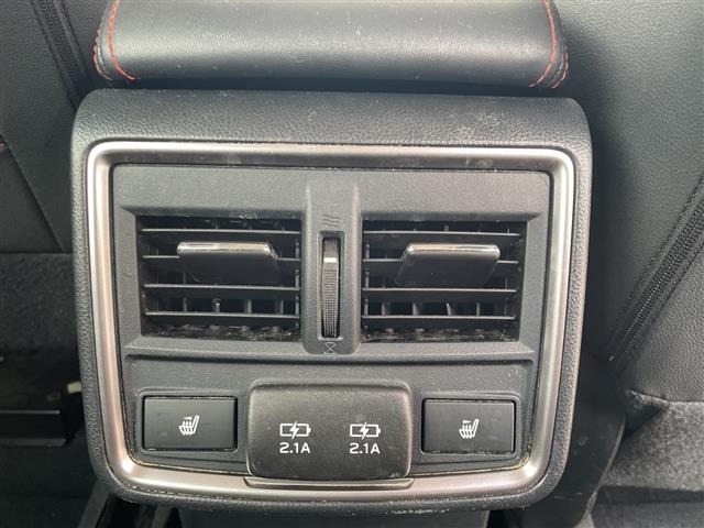 Subaru FORESTER 2018 8289987-6
