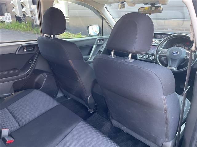 Subaru FORESTER 2013 8290030-6